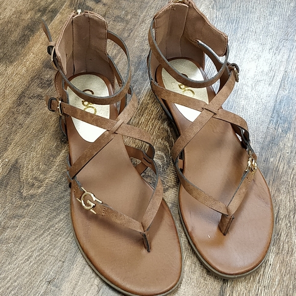 guess carlyn sandals